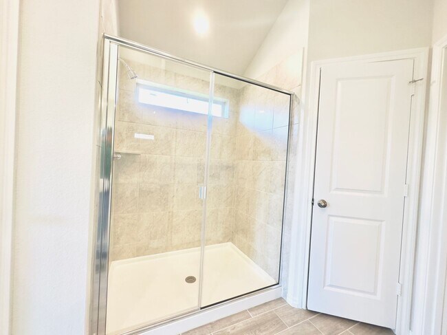 Building Photo - Stunning Single Family Ranch in Aubrey!