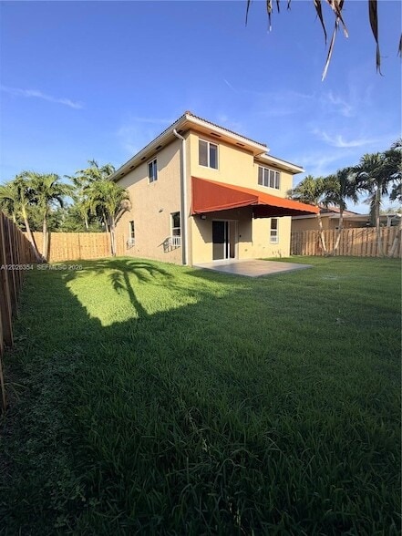 Building Photo - 28504 SW 130th Ave