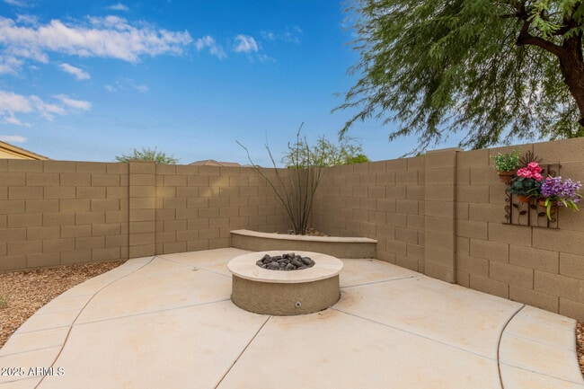 Building Photo - 10623 E Sunflower Ct