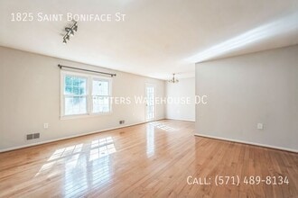 Building Photo - 1825 St Boniface St
