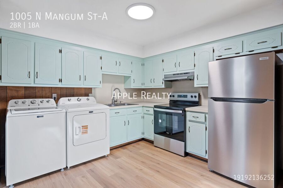 Building Photo - 1005 N Mangum St
