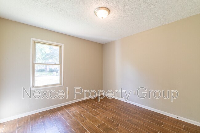 Building Photo - 3308 Spring Valley Cove