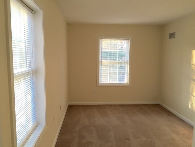 Building Photo - 50 Sentinel Court