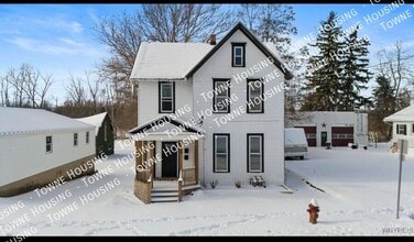 Building Photo - 30 Cedar St