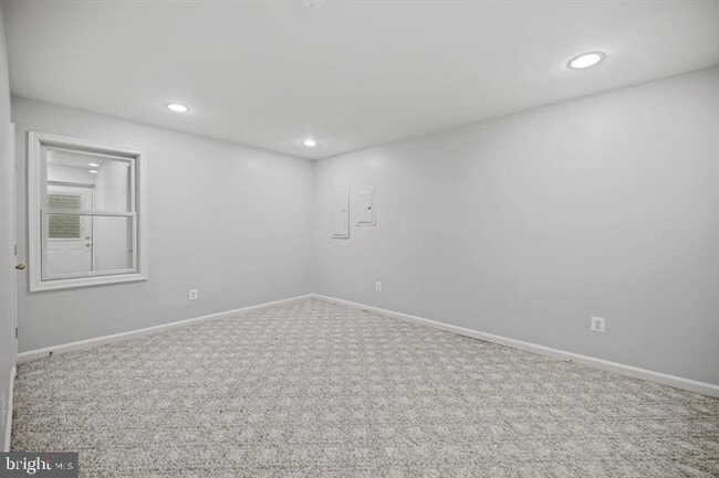 Building Photo - 18953 Longhouse Pl