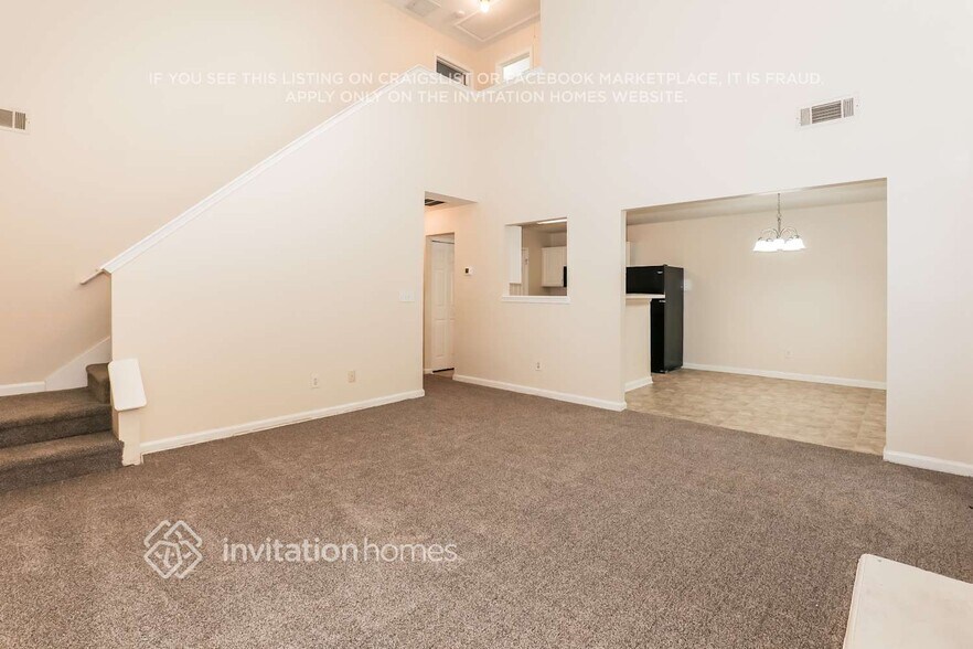 Building Photo - 4435 Ravenwood Dr