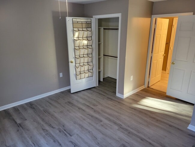 Bedroom 2 - 4411 Silverbrook Ln