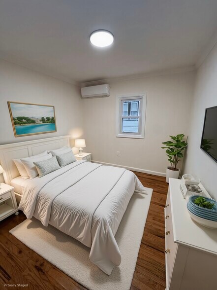 Building Photo - 17716 Leslie Rd