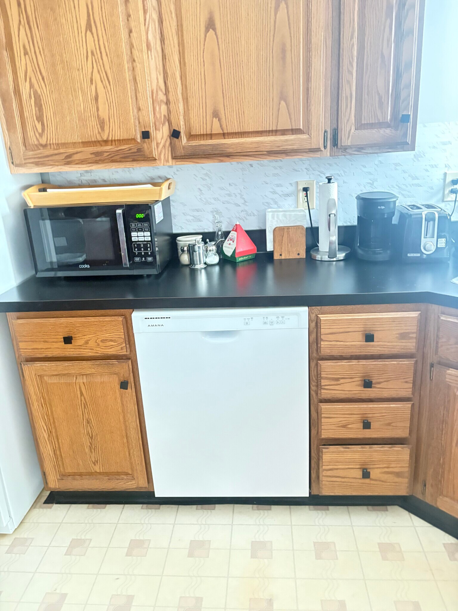 Building Photo - 21 Pleasant St