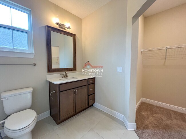 Building Photo - Charming Custom-Built Home with Bonus Room...