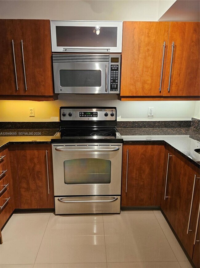 Building Photo - 7355 SW 89th St