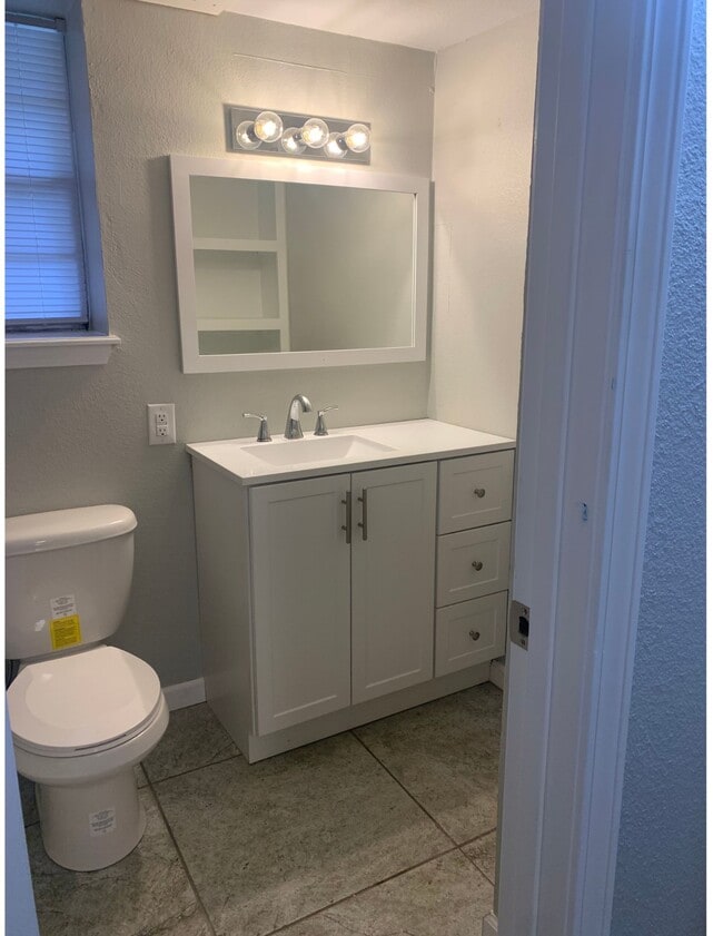 Building Photo - The Windsor