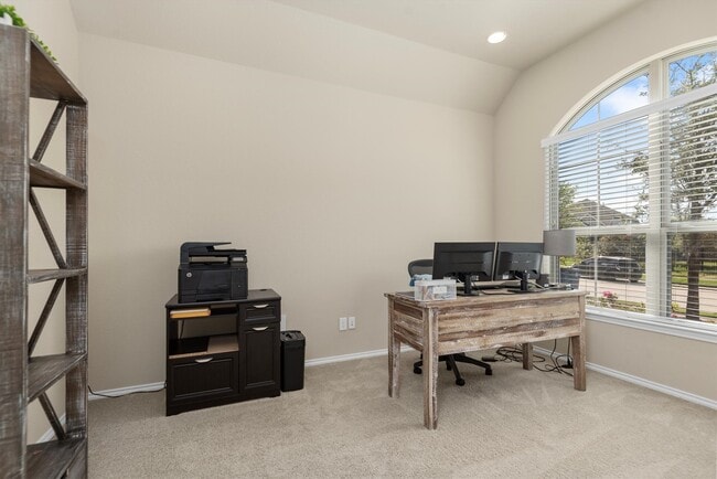 Building Photo - 19122 Panther Cave Ct