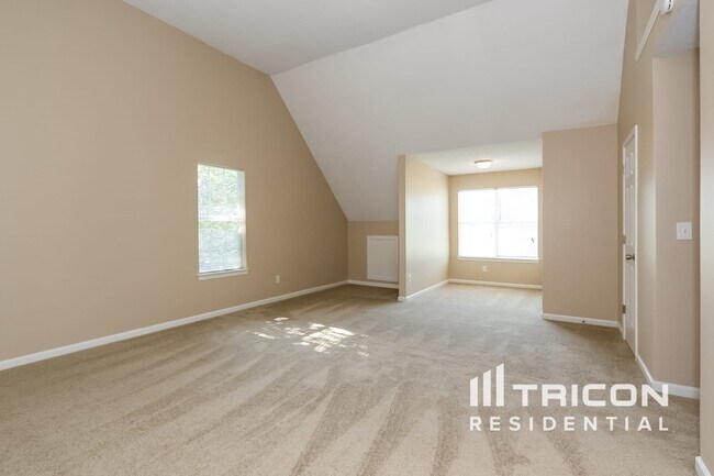 Building Photo - 217 Metoyer Dr