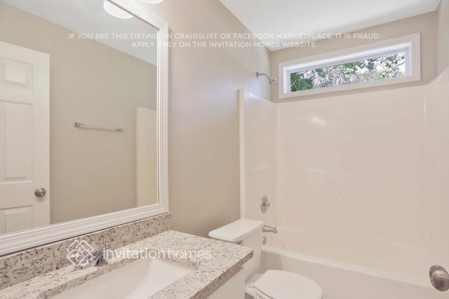 Building Photo - 606 Penhollaway Ct