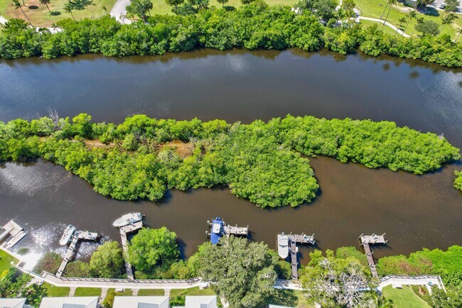 Building Photo - 412 Inlet Waters Cir