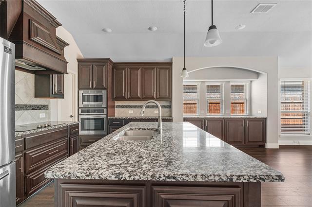 Building Photo - 214 Garden Grove Dr