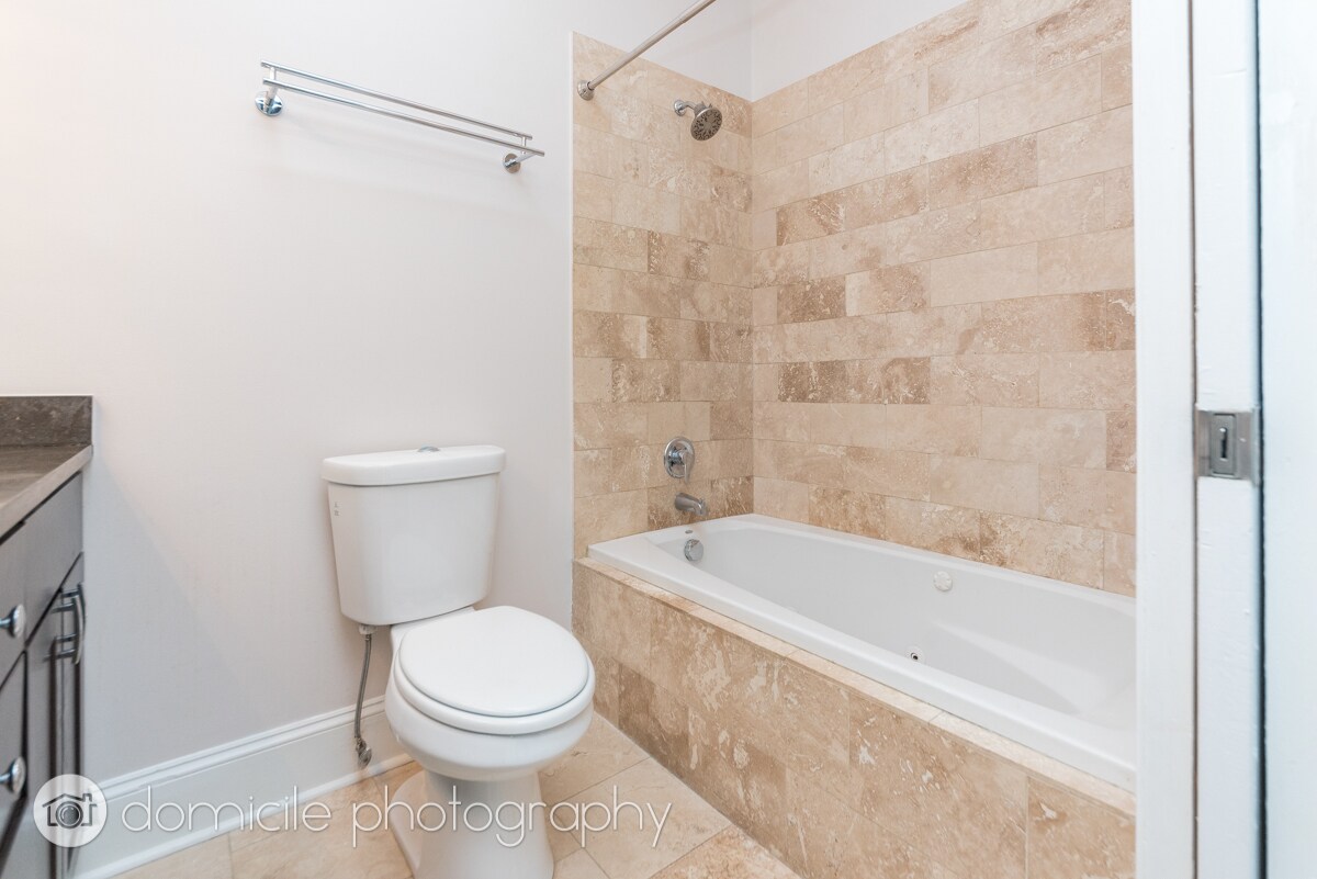 Building Photo - 2005 W Race Ave