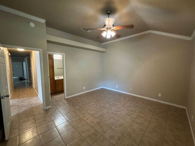 Building Photo - 1301 Powder River Dr