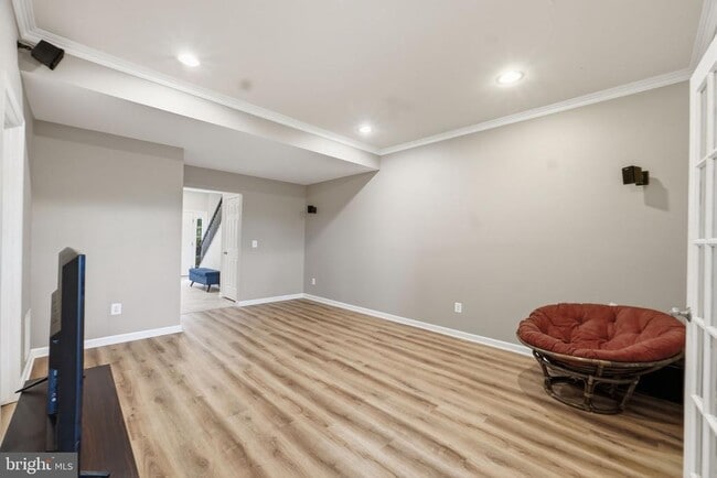 Building Photo - 15058 Danehurst Cir