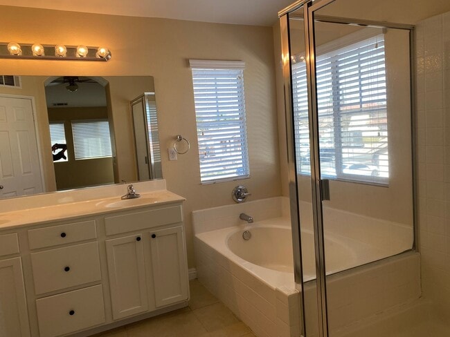 Building Photo - Moreno Valley Executive Home for Lease - Upgraded & Move-in Ready!