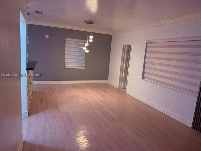 Building Photo - 14560 Fillmore St