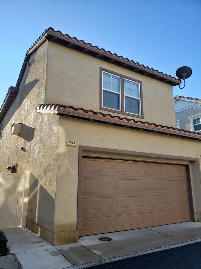 Building Photo - 727 Nile River Dr