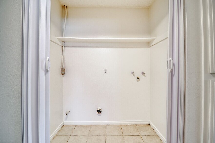 Building Photo - 12214 Orchid Ln