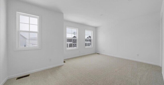 Building Photo - Brand New Townhouse in Blacksburg,VA.