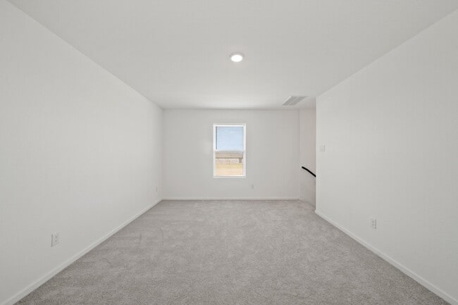 Building Photo - 2919 Summer Breeze Wy