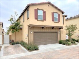 Building Photo - 30485 Village Terrace Dr