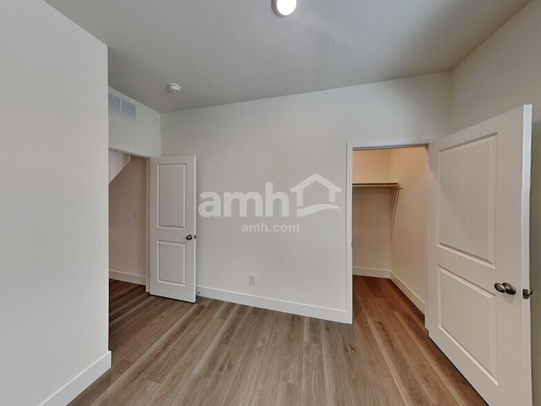 Building Photo - 7781 Roaring Fork Ct