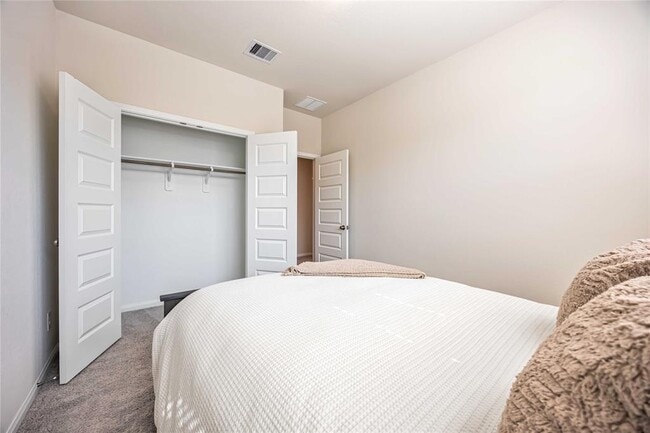 Building Photo - 1512 Parkland Oak Dr