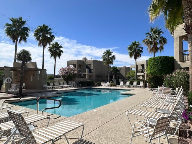 Primary Photo - 17031 E El Lago Blvd