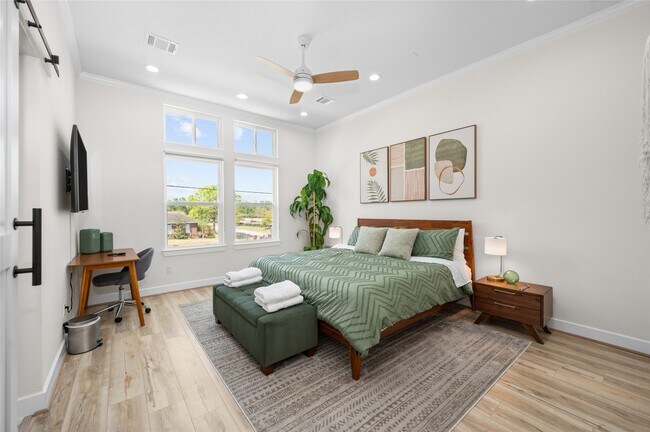 Building Photo - 7089 Tierwester St