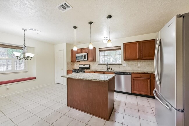 Building Photo - 15002 Chestnut Falls Dr