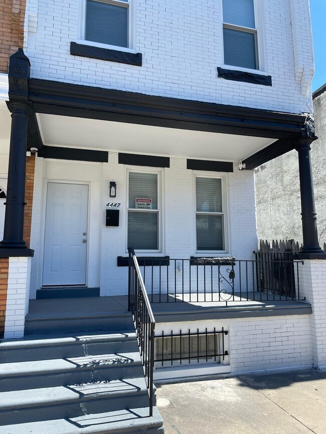 Building Photo - 4447 N 19th St