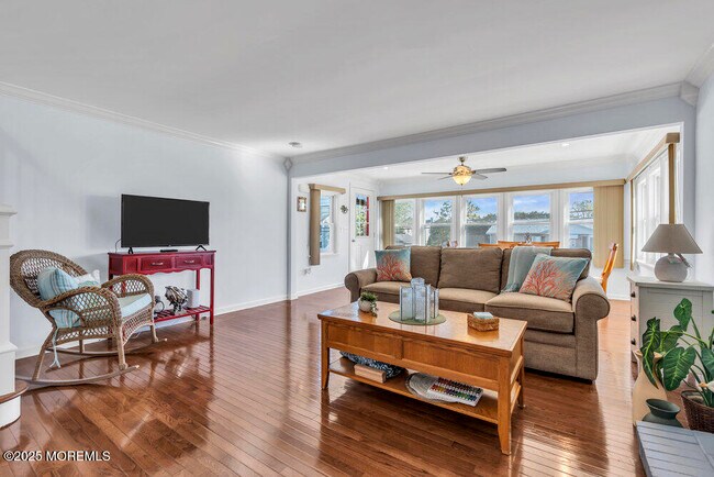 Building Photo - 101 St Louis Ave