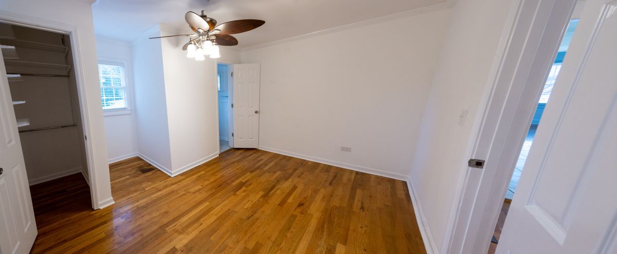 Building Photo - 1015 Avondale Ave SE