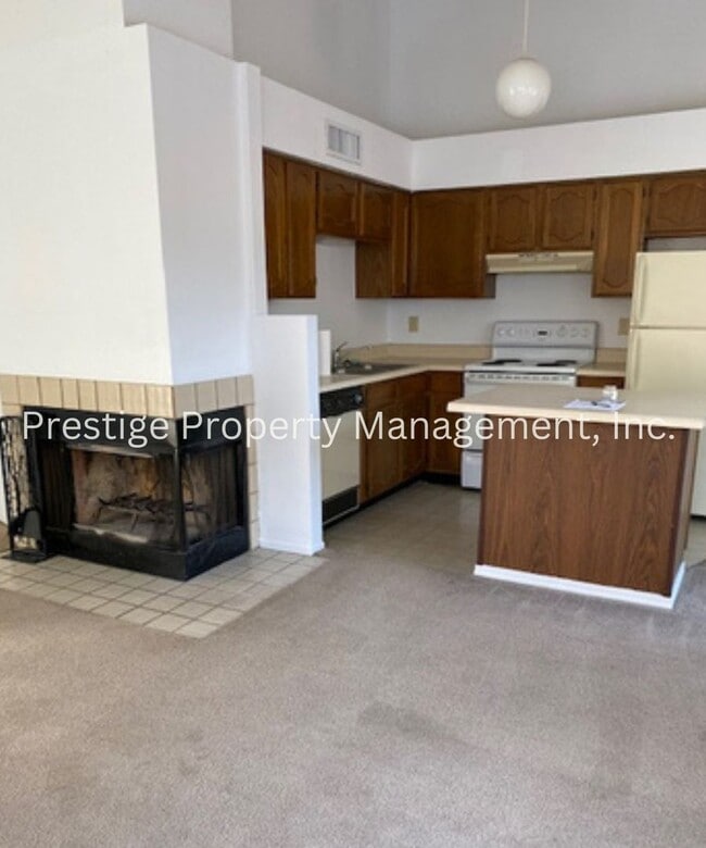 Building Photo - Call Now To See This Charming 2BD/1BA