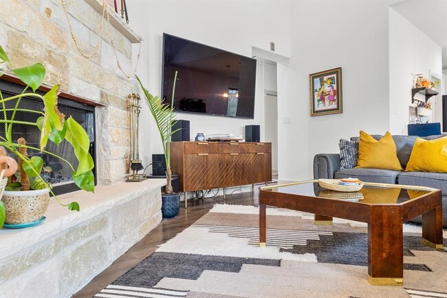 Building Photo - 205 Hanauma Dr