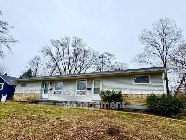 Building Photo - 200 NW 22nd St