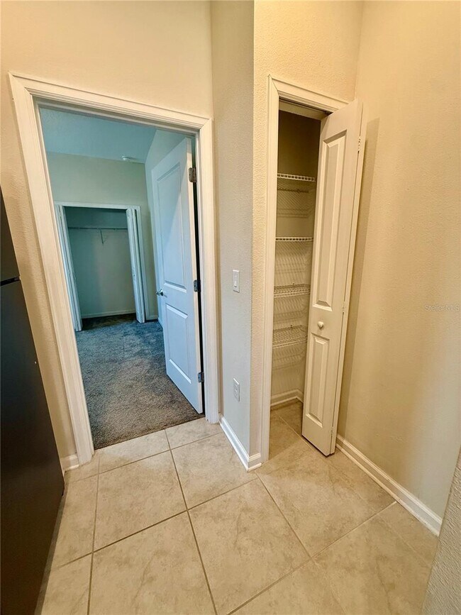 Building Photo - 4526 Tahoe Cir