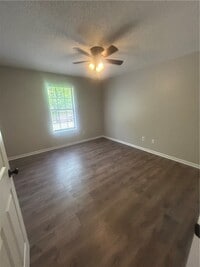 Building Photo - 113 Premiere Ct