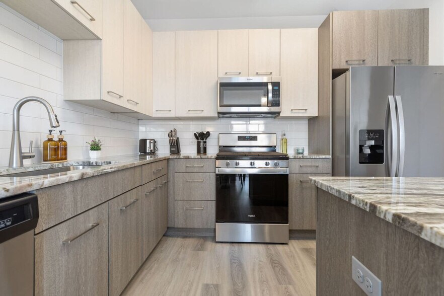 Building Photo - 28294 Ferry Rd