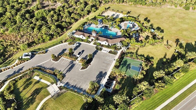 Building Photo - 12537 Night View Dr