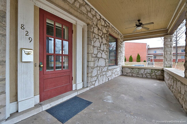 Building Photo - Three Story House Close to SEMO - June 2026- May 2027 Lease