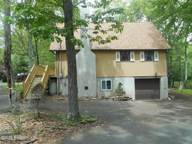 Building Photo - 159 Spring Dr