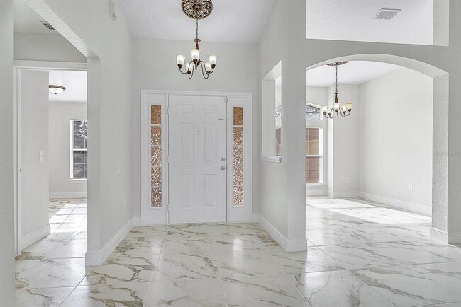 Building Photo - 656 Linnet Ct