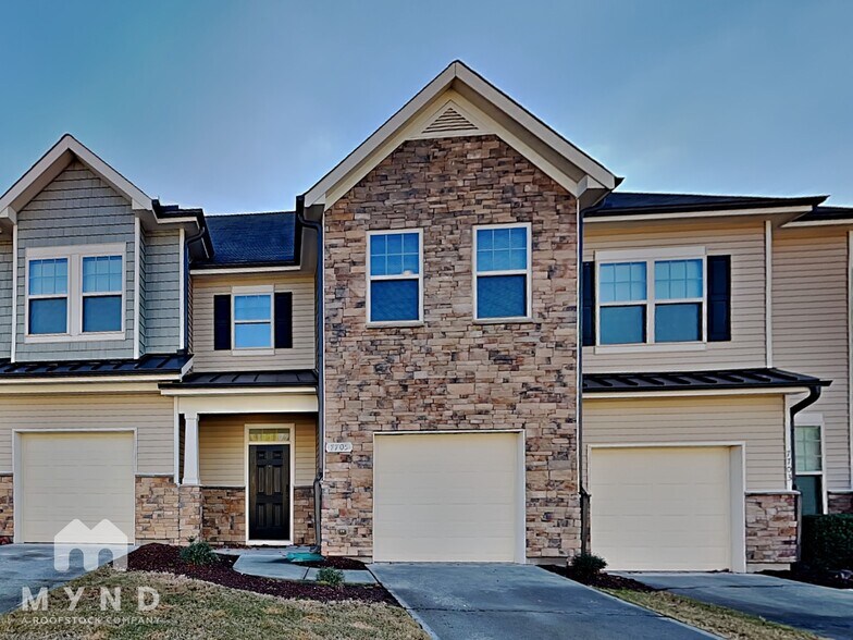 Primary Photo - 7705 Weathered Oak Way